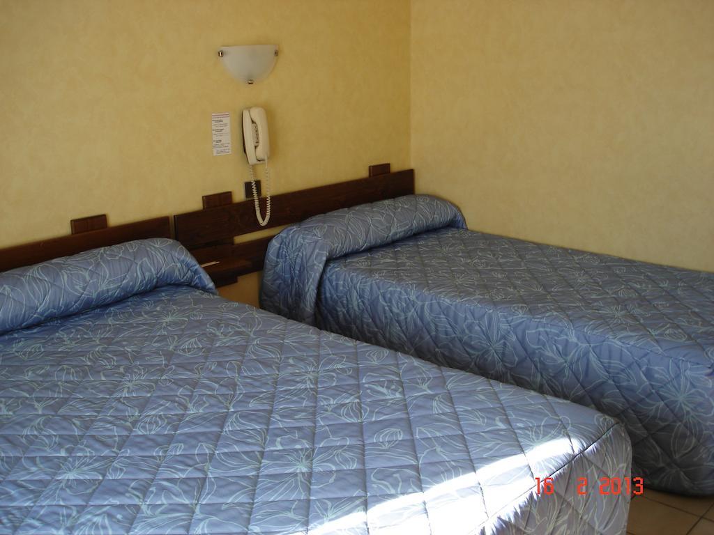 Hotel De La Poste Corps Room photo